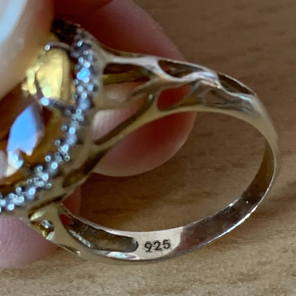 VINTAGE ROUND YELLOW CITRINE CZ STERLING SILVER RING